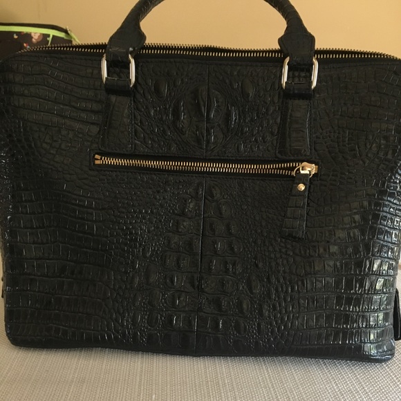 Handbag - Picture 2 of 3